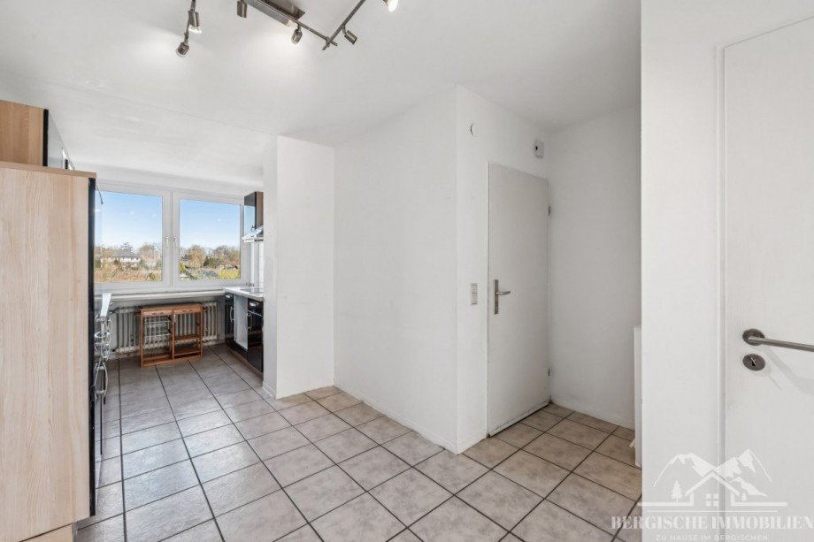 Essbereich-Eingang Etagenwohnung Waldbr�l