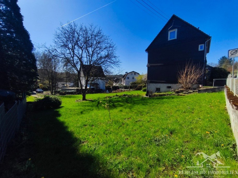Ansicht von Stra�e Wohngrundst�ck Bergneustadt