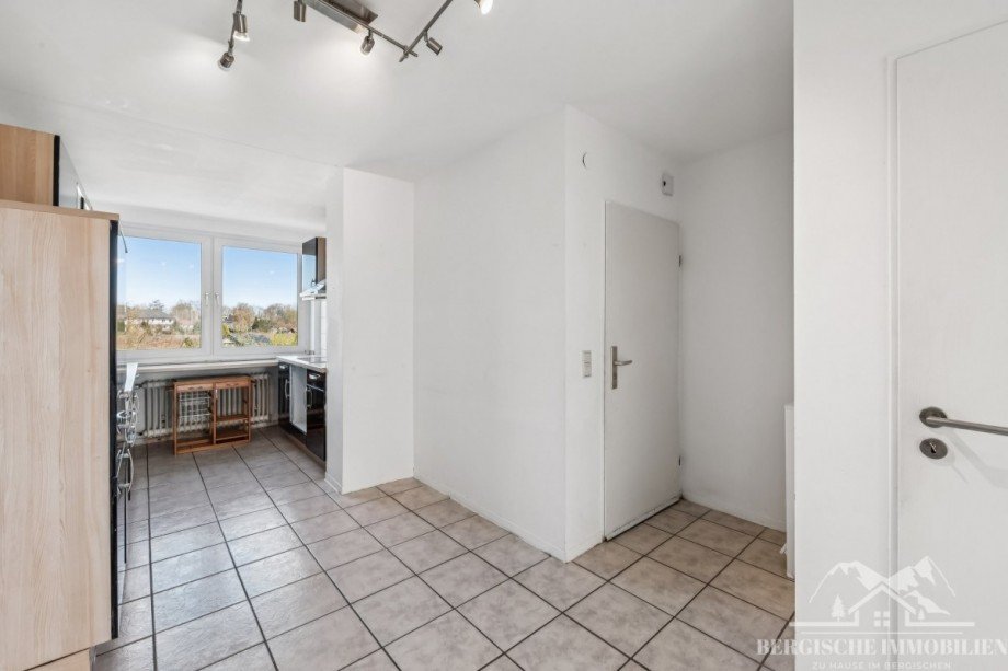 Essbereich-Eingang Etagenwohnung Waldbr�l