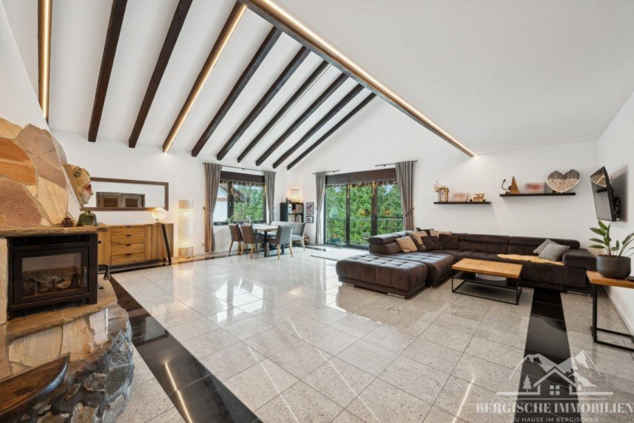 EG - Wohnzimmer Einfamilienhaus Wiehl