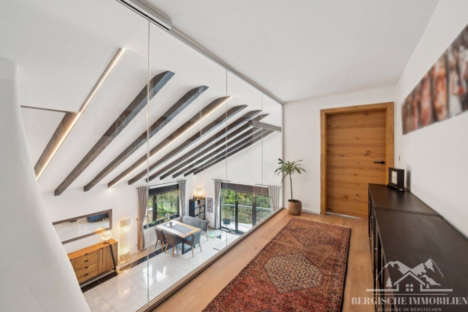 DG - Empore Einfamilienhaus Wiehl