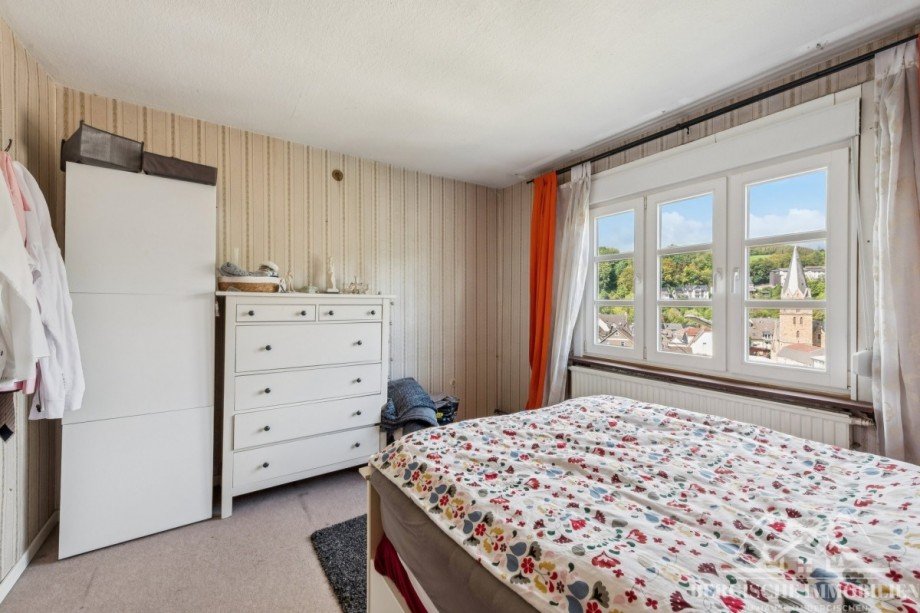 OG - Schlafzimmer Zweifamilienhaus Engelskirchen