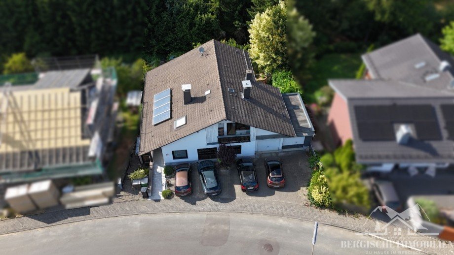 Luftbild Parkpl�tze Erdgeschosswohnung Wiehl